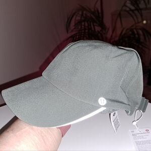 Fast and Free Run Hat *Pony*